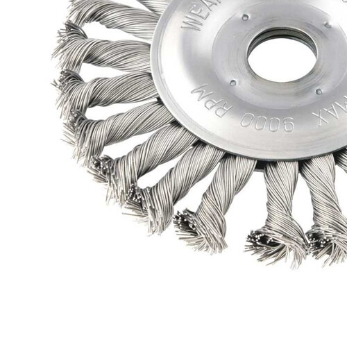 Escova de a�o inox circular torcida 4.1/2