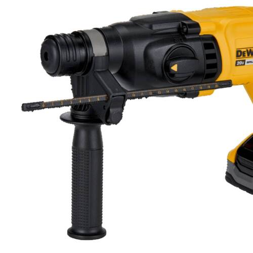 Martelete perfurador e rompedor a bateria 20V MAX 2,6J Brushless SDS Plus com 2 baterias - DCH133H2 110V/220V Martelete perfurador e rompedor a bateria 20V MAX 2,6J Brushless SDS Plus com 2 baterias - DCH133H2 110V/220V