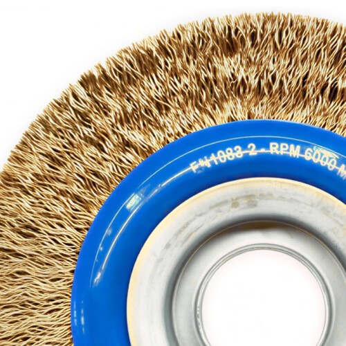 Escova de aço latonado circular ondulada 152,4 x 19 mm com furo Escova de aço latonado circular ondulada 152,4 x 19 mm com furo