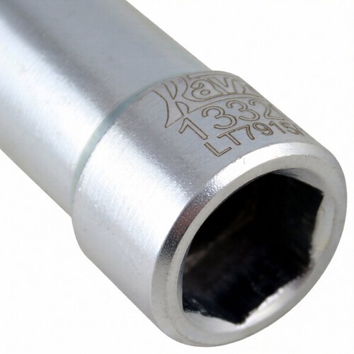 Conjunto soquete vazado 18 mm 2 adaptadores para porca - 133207 Conjunto soquete vazado 18 mm 2 adaptadores para porca - 133207
