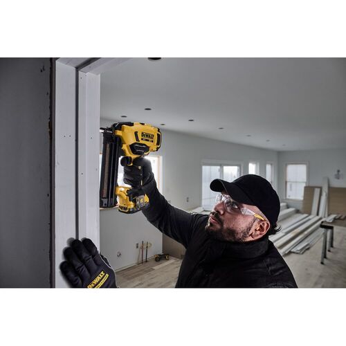 Pinador 18GA Dewalt DCN210B bateria 20V sem bateria Pinador 18GA Dewalt DCN210B bateria 20V sem bateria