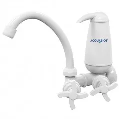 Torneira com filtro bica móvel de parede quadriseta - Acqua E05