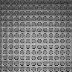 Piso moeda de borracha pastilhado 50x50 cm