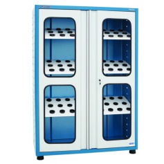 Armário com capacidade para 72 cones 50 porta vidro Armário com capacidade para 72 cones 50 porta vidro