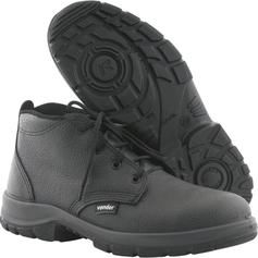 Botina em couro sinttico com cadaro