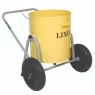 Carro para transporte de lixo com roda pneumática