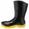 Bota de PVC preta com solado amarelo cano médio sem forro - 110VFLEX PRA