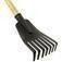 39934_mini_vassoura_tipo_ancinho_em_plastico_com_cabo_fj_1031