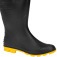 Bota de PVC preta com solado amarelo cano mdio sem forro