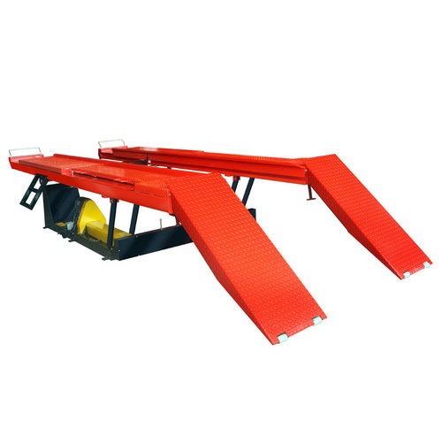 Rampa para alinhamento acionamento por pedal 4 Ton trifásica - STBR-4000 STD Rampa para alinhamento acionamento por pedal 4 Ton trifásica - STBR-4000 STD