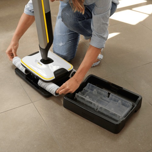 Limpadora Piso Mop Elétrico a Bateria 4 em 1 Bivolt Karcher