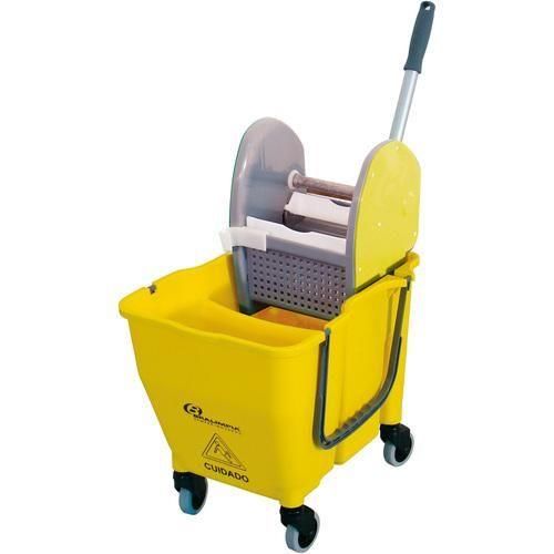 Balde espremedor doblô com capacidade para 30 litros amarelo - NY108 Balde espremedor doblô com capacidade para 30 litros amarelo - NY108