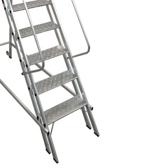 Escada plataforma de alumínio 2,0 m c/ 7 degraus + patamar